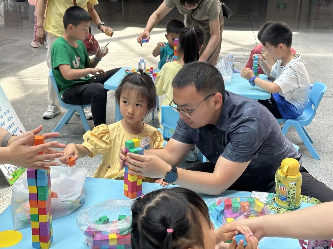 “趣玩科技，共筑童心”——常德市科技馆推出未成年子女科普品牌活动